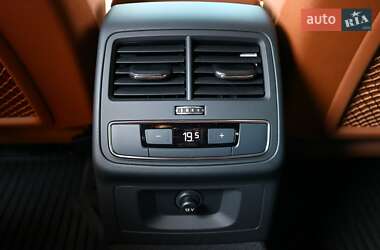 Седан Audi A4 2023 в 