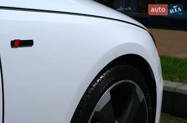 Седан Audi A4 2023 в 
