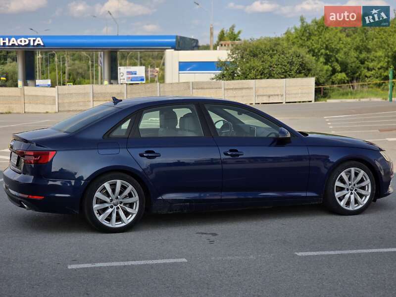 Седан Audi A4 2016 в Тернополе