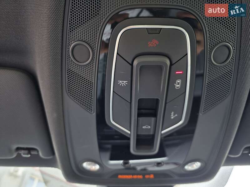 Седан Audi A4 2016 в Тернополе