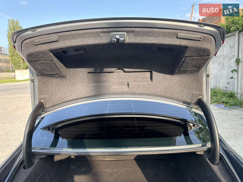 Седан Audi A4 2012 в Хмельницком
