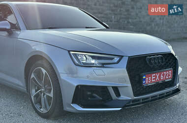 Седан Audi A4 2019 в 
