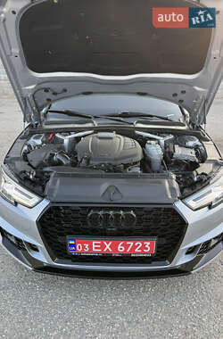 Седан Audi A4 2019 в 