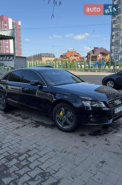 Седан Audi A4 2010 в Луцьку