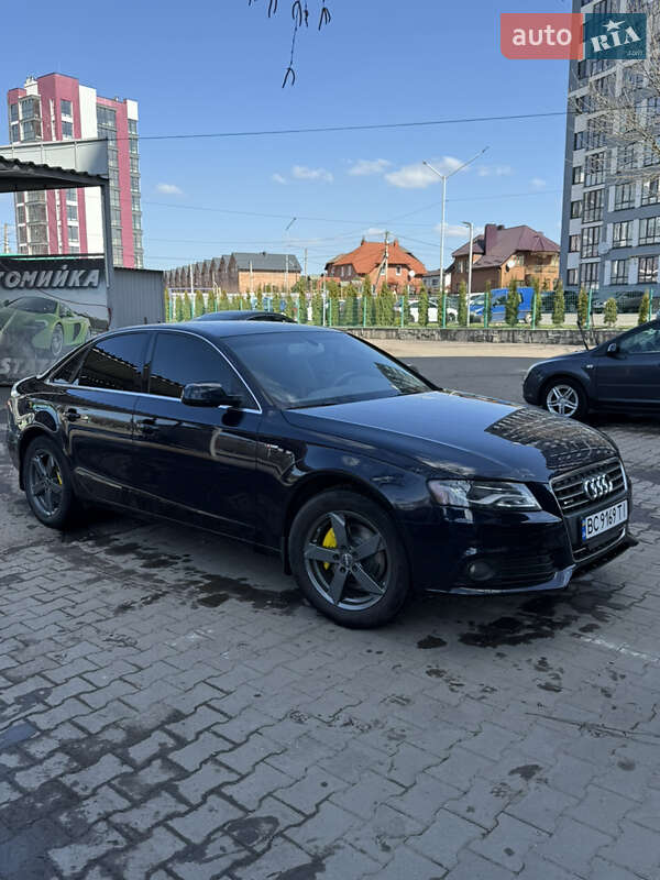 Седан Audi A4 2010 в 