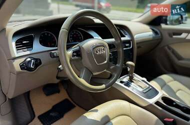 Седан Audi A4 2011 в 