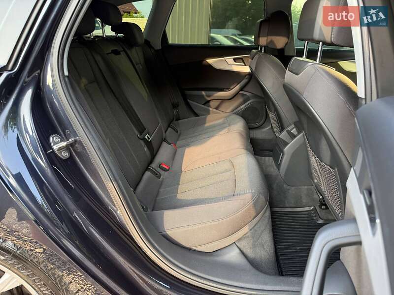 Універсал Audi A4 2016 в Хмельницькому