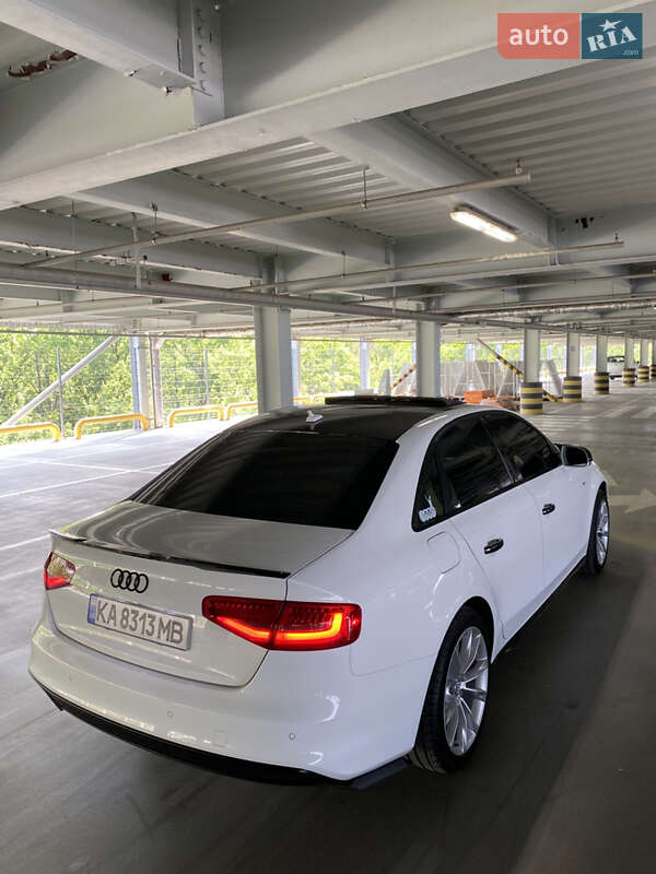 Седан Audi A4 2015 в Києві