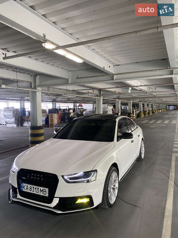 Седан Audi A4 2015 в Києві