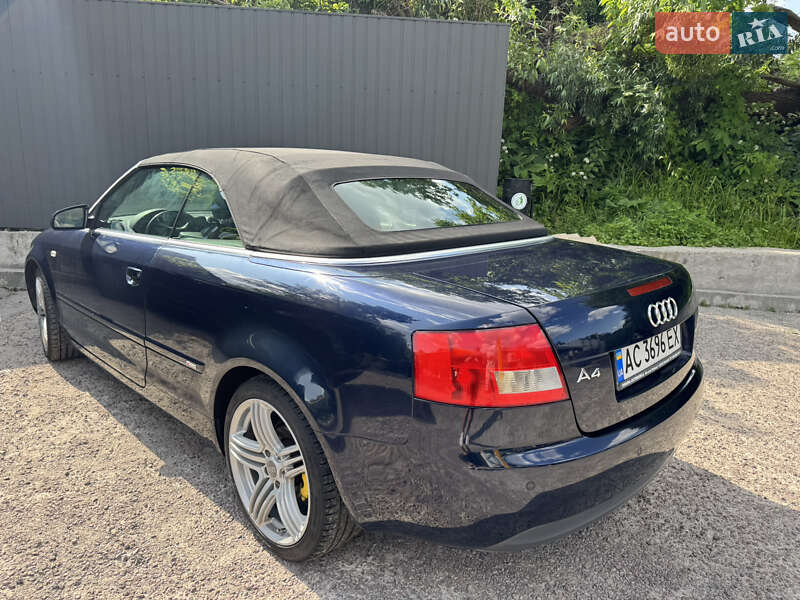 Кабриолет Audi A4 2003 в Киеве