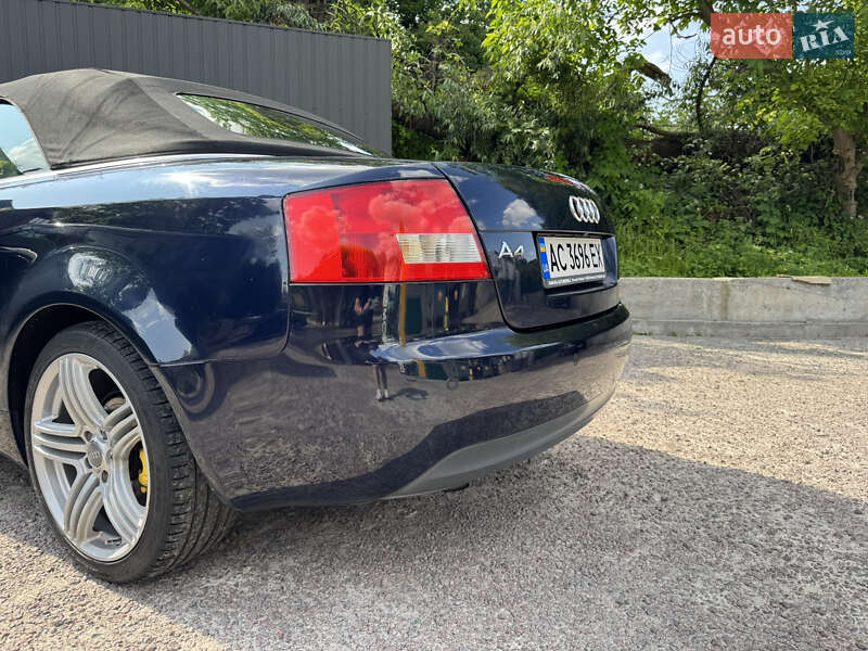Кабриолет Audi A4 2003 в Киеве