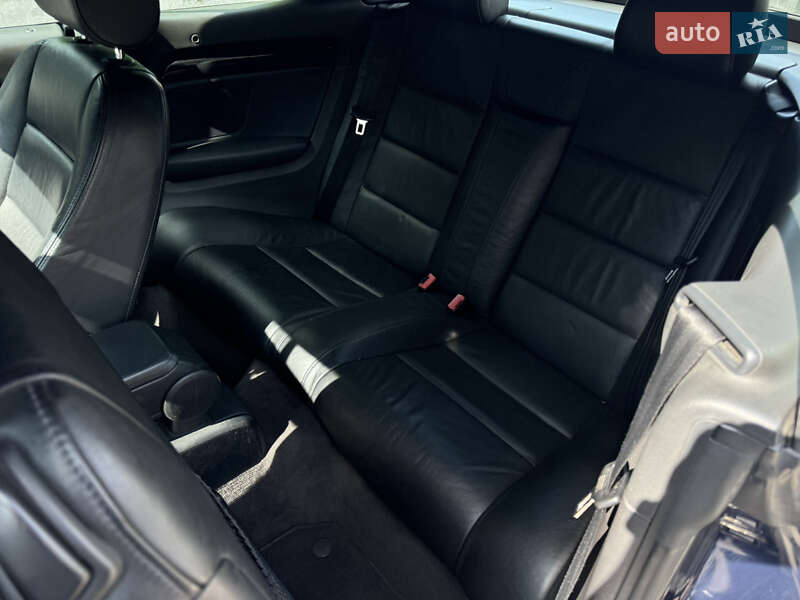 Кабриолет Audi A4 2003 в Киеве