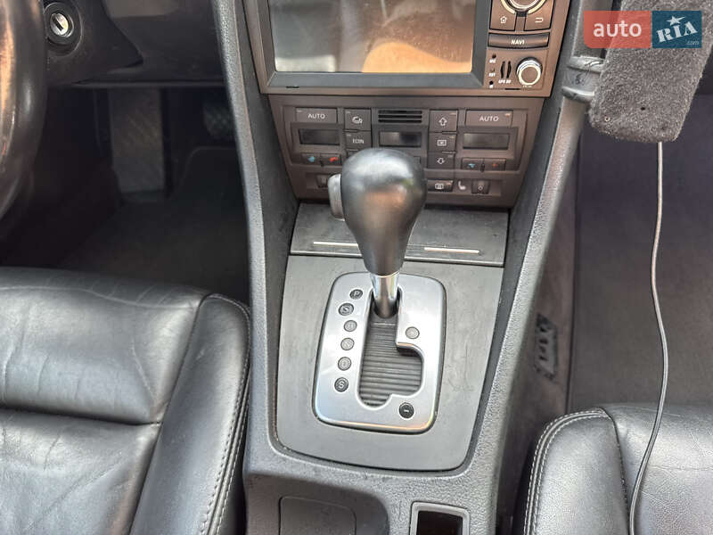 Кабриолет Audi A4 2003 в Киеве
