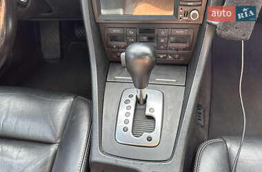 Кабриолет Audi A4 2002 в 