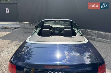 Кабриолет Audi A4 2002 в 