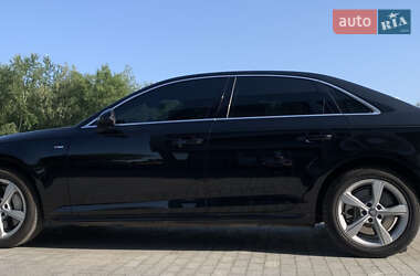 Седан Audi A4 2019 в 