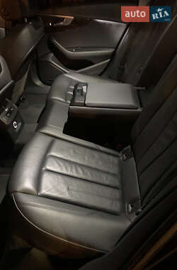 Седан Audi A4 2019 в Днепре