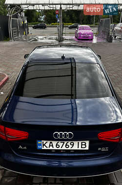 Седан Audi A4 2014 в 