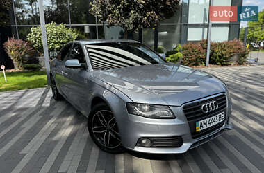 Седан Audi A4 2011 в 