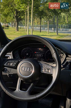 Седан Audi A4 2016 в 