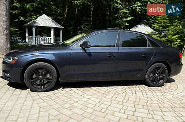 Седан Audi A4 2012 в 
