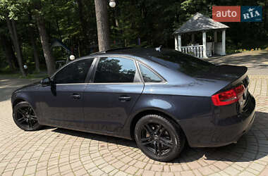 Седан Audi A4 2012 в 