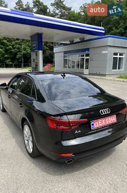 Седан Audi A4 2017 в 