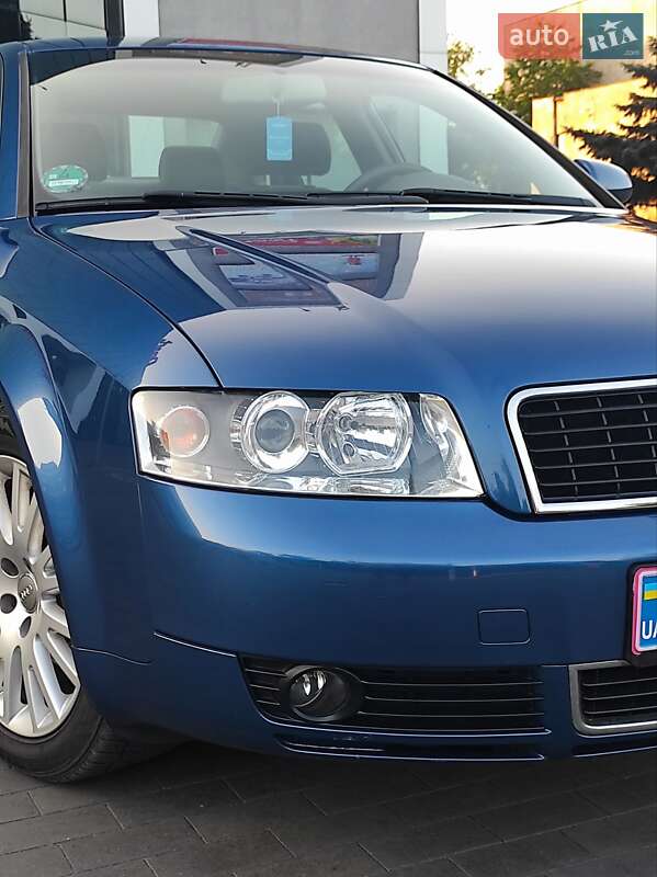 Седан Audi A4 2004 в Каменском