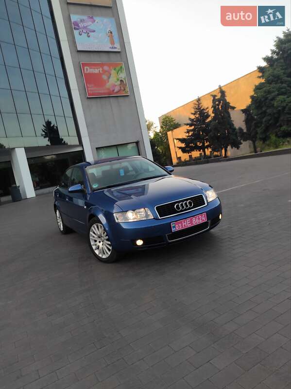 Седан Audi A4 2004 в Каменском