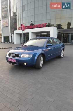 Седан Audi A4 2004 в 