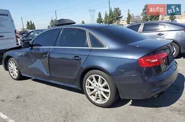 Седан Audi A4 2015 в 
