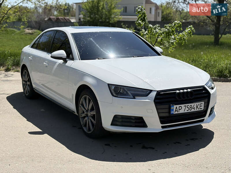 Седан Audi A4 2016 в Вольнянске