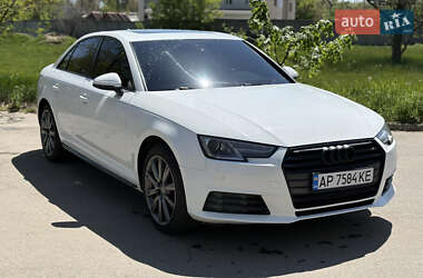 Седан Audi A4 2016 в 