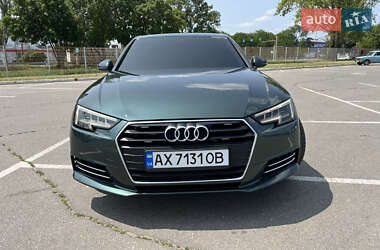Седан Audi A4 2016 в 