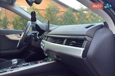 Седан Audi A4 2017 в 
