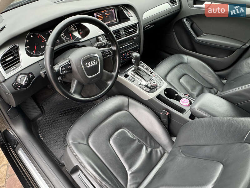 Универсал Audi A4 2010 в Самборе