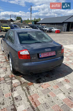 Седан Audi A4 2002 в 