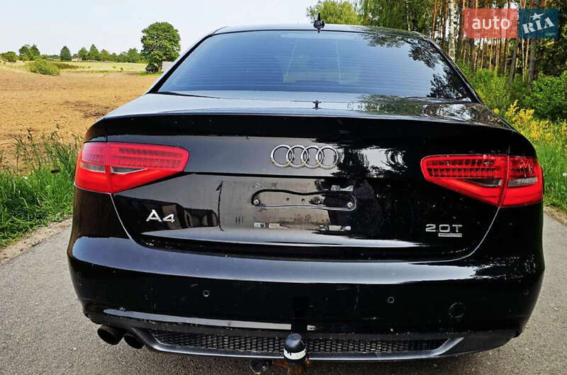 Седан Audi A4 2013 в Ивано-Франковске