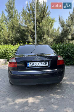 Седан Audi A4 2001 в 