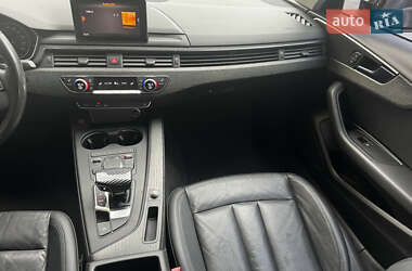 Седан Audi A4 2017 в 