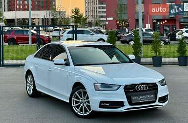 Седан Audi A4 2015 в 