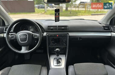 Седан Audi A4 2005 в 