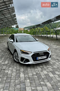 Седан Audi A4 2020 в 