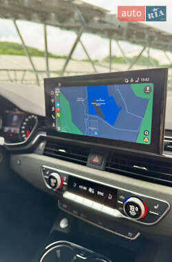 Седан Audi A4 2020 в 