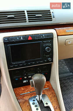 Седан Audi A4 2003 в 