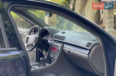 Универсал Audi A4 2002 в 
