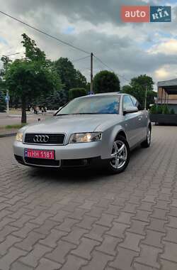 Седан Audi A4 2002 в 