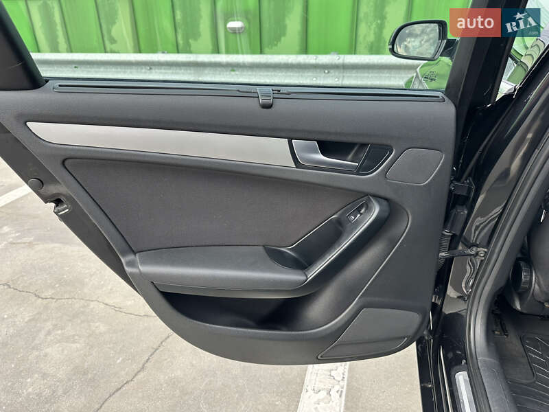 Универсал Audi A4 2009 в Киеве