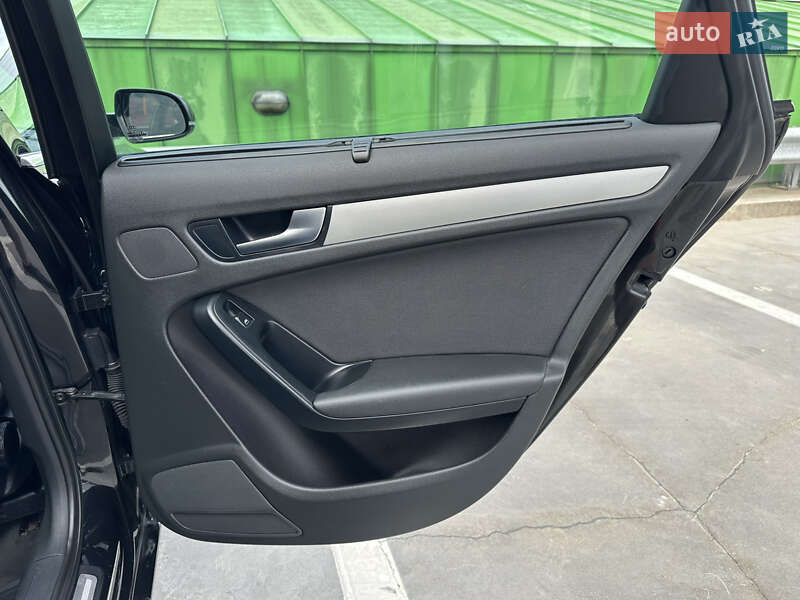 Универсал Audi A4 2009 в Киеве