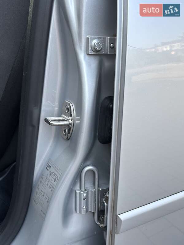 Универсал Audi A4 2008 в Красилове фото 95 Универсал Audi A4 2008 в Красилове